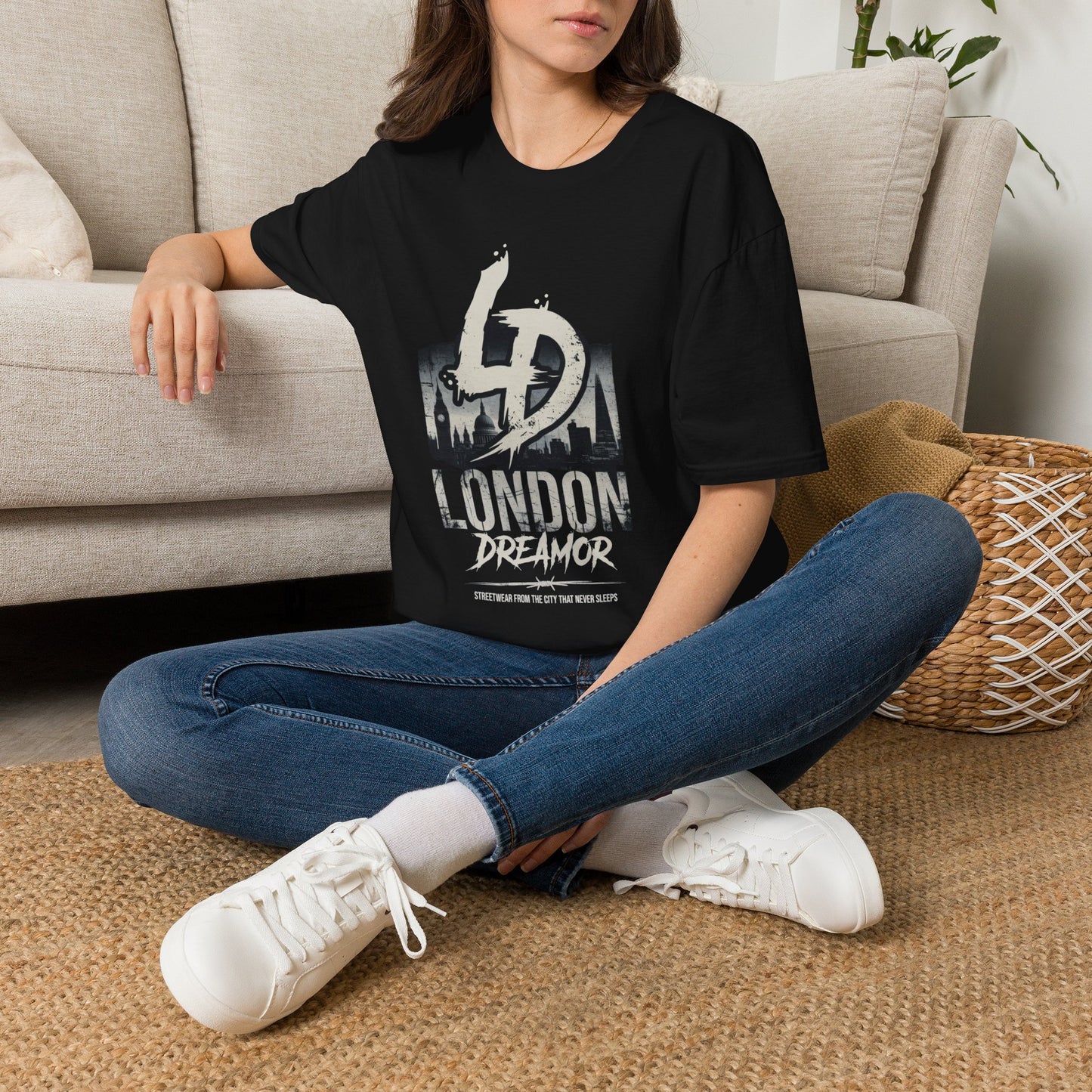 London Dreamer Graphic T-Shirt — 4D Skyline Logo