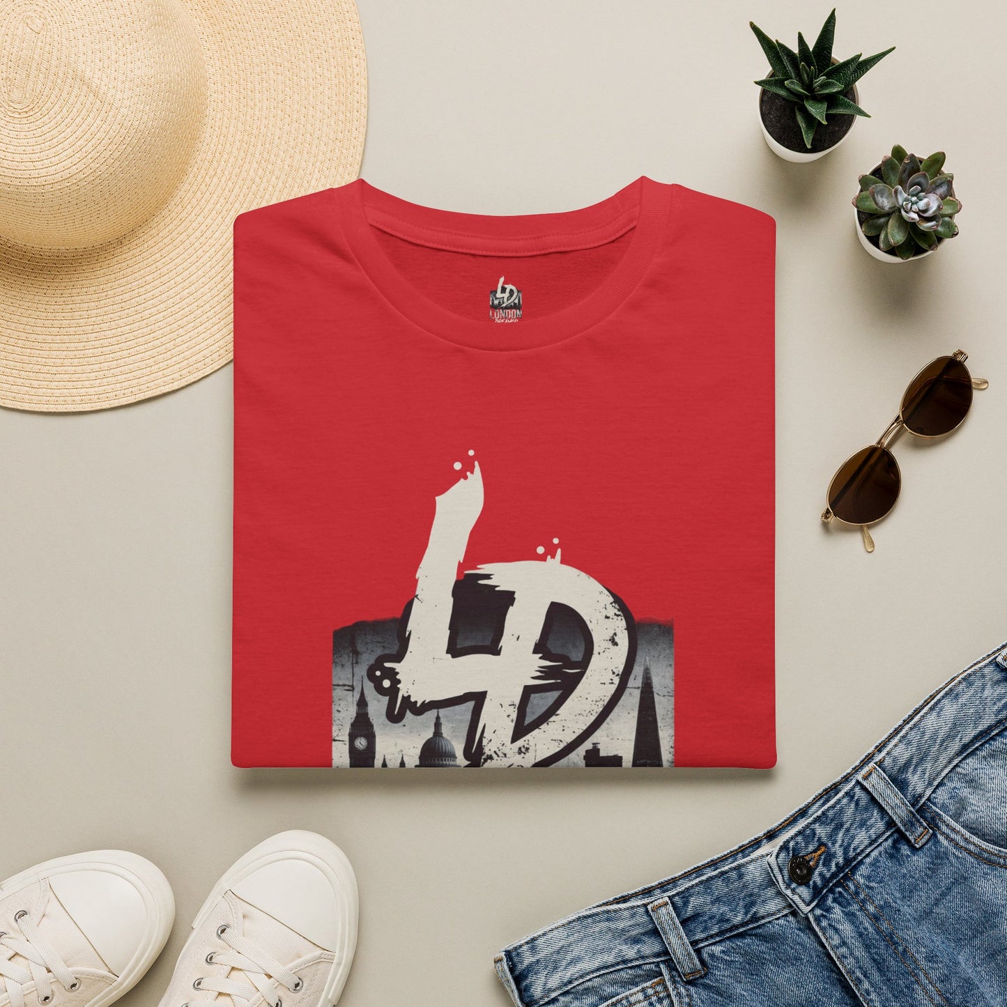 London Dreamer Graphic T-Shirt — 4D Skyline Logo